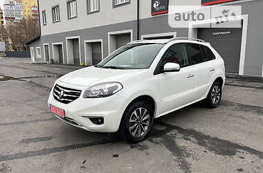 Внедорожник / Кроссовер Renault Koleos 2012 в 