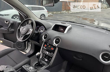 Внедорожник / Кроссовер Renault Koleos 2012 в 
