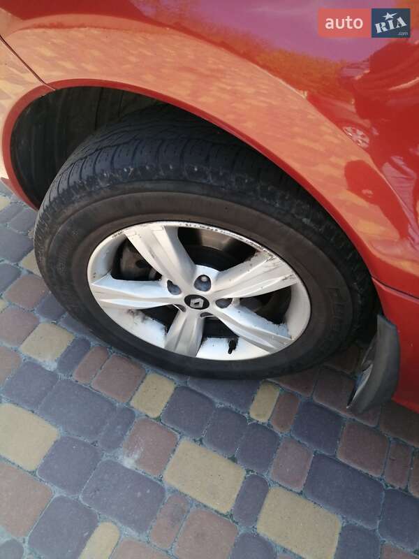 Внедорожник / Кроссовер Renault Koleos 2011 в Обухове