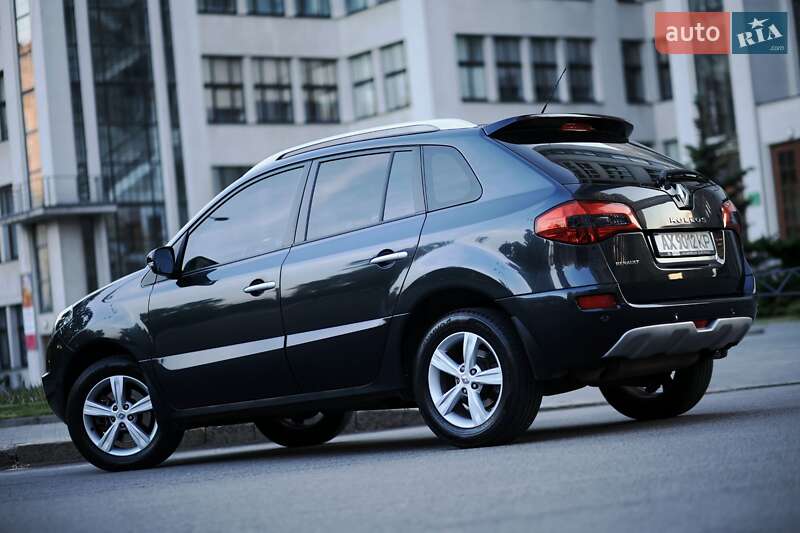 Внедорожник / Кроссовер Renault Koleos 2011 в Харькове