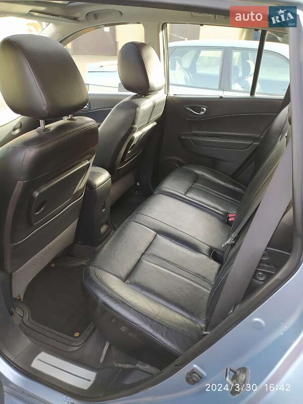 Внедорожник / Кроссовер Renault Koleos 2010 в Владимире