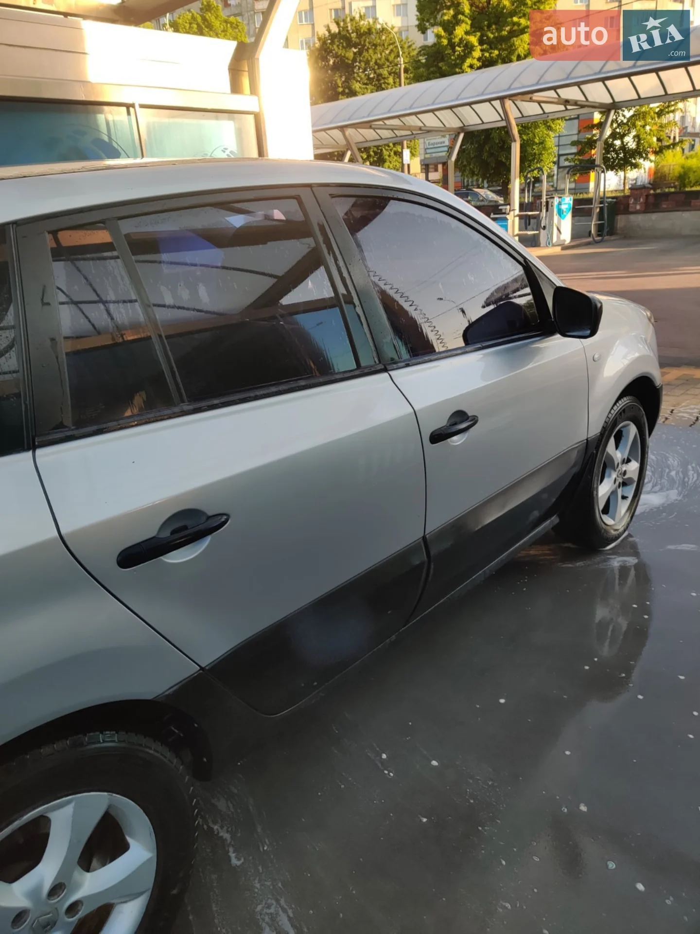 2010 Renault Koleos - мініатюра 3