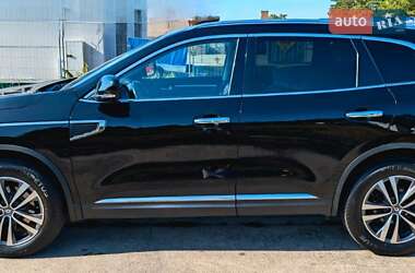 Внедорожник / Кроссовер Renault Koleos 2017 в 