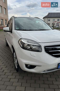 Внедорожник / Кроссовер Renault Koleos 2012 в 