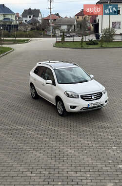 Внедорожник / Кроссовер Renault Koleos 2012 в 