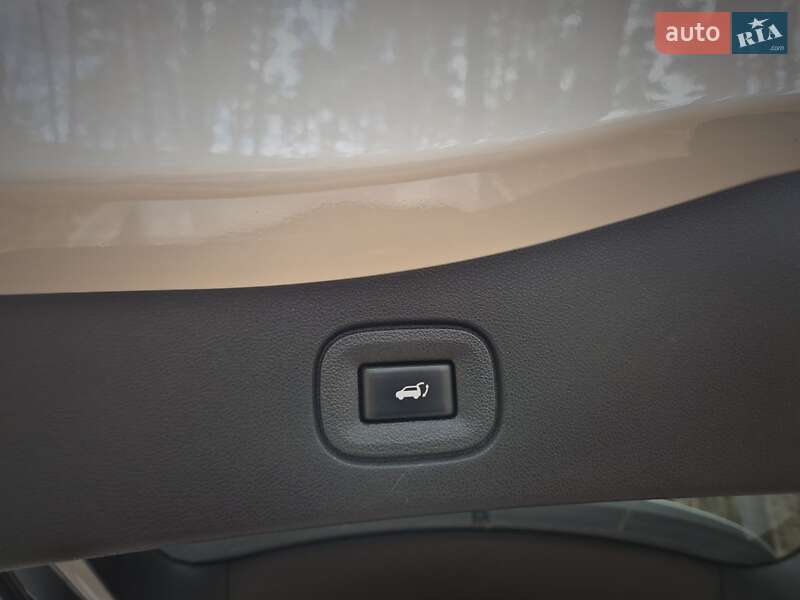 Внедорожник / Кроссовер Renault Koleos 2021 в Гадяче