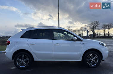 Позашляховик / Кросовер Renault Koleos 2012 в 