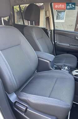 Внедорожник / Кроссовер Renault Koleos 2010 в 