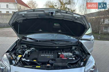 Внедорожник / Кроссовер Renault Koleos 2013 в 