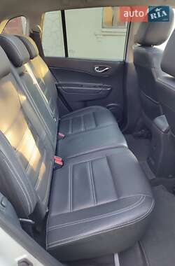 Позашляховик / Кросовер Renault Koleos 2014 в 