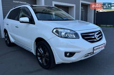 Позашляховик / Кросовер Renault Koleos 2012 в 