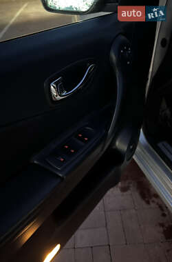 Внедорожник / Кроссовер Renault Koleos 2011 в 
