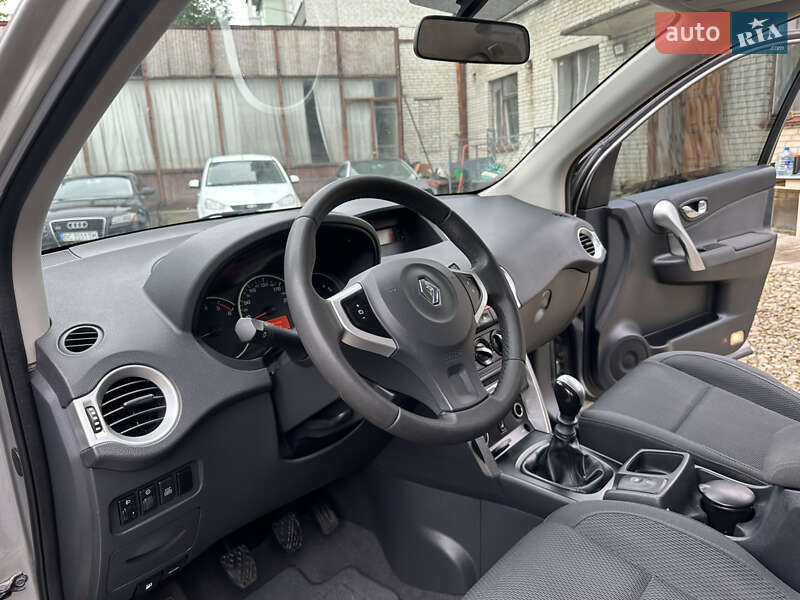 Позашляховик / Кросовер Renault Koleos 2009 в Стрию