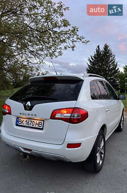 Внедорожник / Кроссовер Renault Koleos 2011 в 