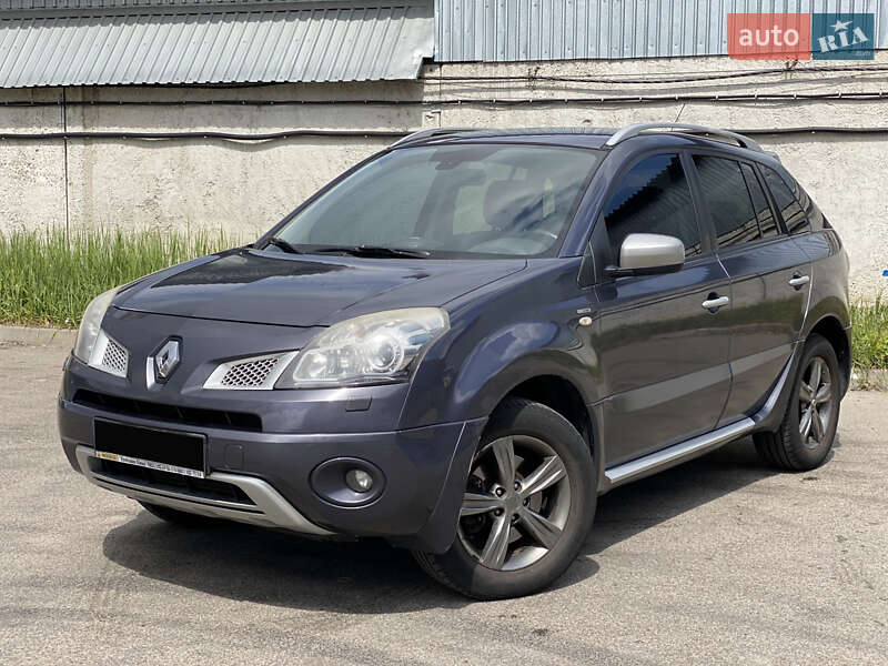 Внедорожник / Кроссовер Renault Koleos 2010 в Киеве
