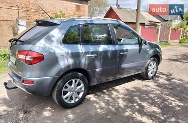 Позашляховик / Кросовер Renault Koleos 2008 в 