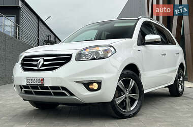 Позашляховик / Кросовер Renault Koleos 2013 в 