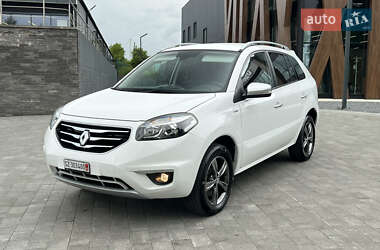 Позашляховик / Кросовер Renault Koleos 2013 в 