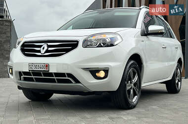 Позашляховик / Кросовер Renault Koleos 2013 в 