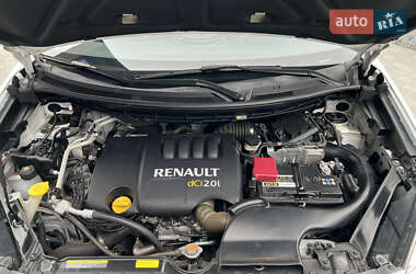Позашляховик / Кросовер Renault Koleos 2013 в 