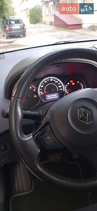 Внедорожник / Кроссовер Renault Koleos 2015 в Тернополе фото 13 Внедорожник / Кроссовер Renault Koleos 2015 в Тернополе