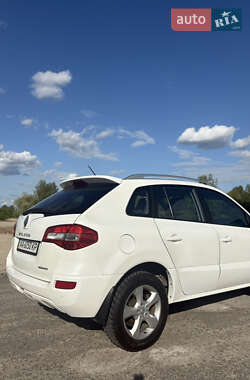 Внедорожник / Кроссовер Renault Koleos 2011 в 