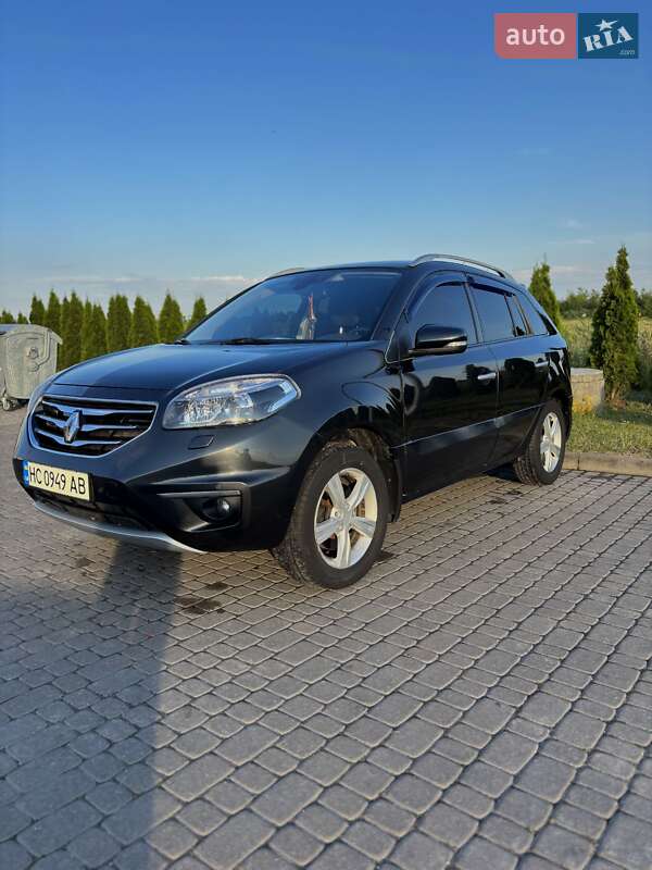 Внедорожник / Кроссовер Renault Koleos 2012 в Городке