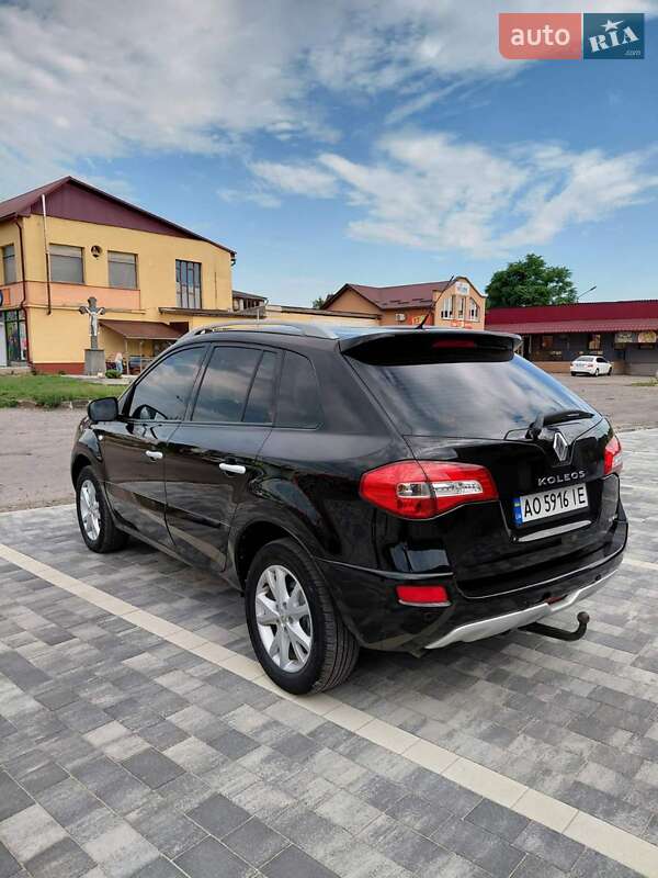 Позашляховик / Кросовер Renault Koleos 2010 в Мукачевому