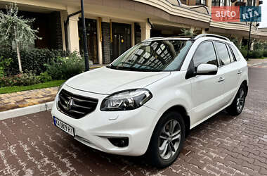 Внедорожник / Кроссовер Renault Koleos 2011 в Киеве