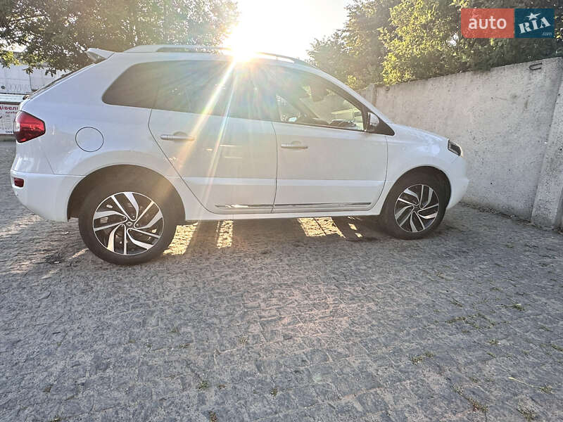 Внедорожник / Кроссовер Renault Koleos 2015 в Полтаве