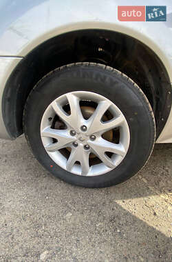 Внедорожник / Кроссовер Renault Koleos 2008 в 