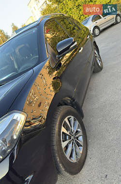 Позашляховик / Кросовер Renault Koleos 2011 в 