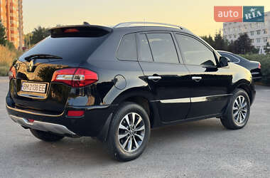 Позашляховик / Кросовер Renault Koleos 2011 в 
