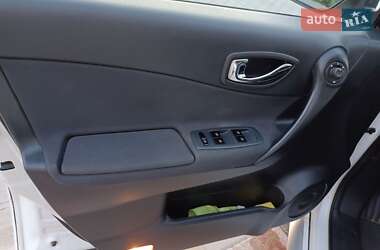 Внедорожник / Кроссовер Renault Koleos 2013 в 