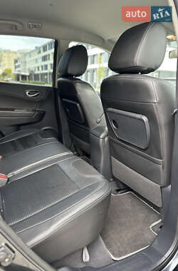 Внедорожник / Кроссовер Renault Koleos 2012 в 