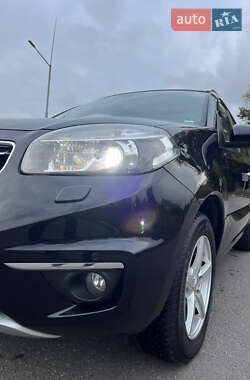 Внедорожник / Кроссовер Renault Koleos 2011 в 