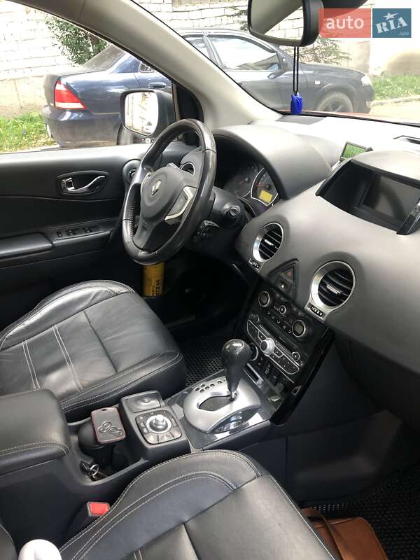 Внедорожник / Кроссовер Renault Koleos 2012 в Бориславе