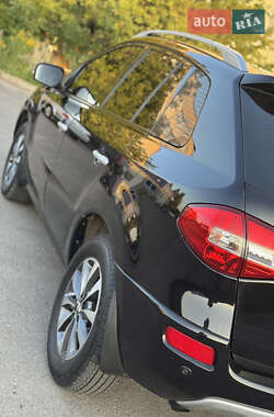 Внедорожник / Кроссовер Renault Koleos 2011 в 