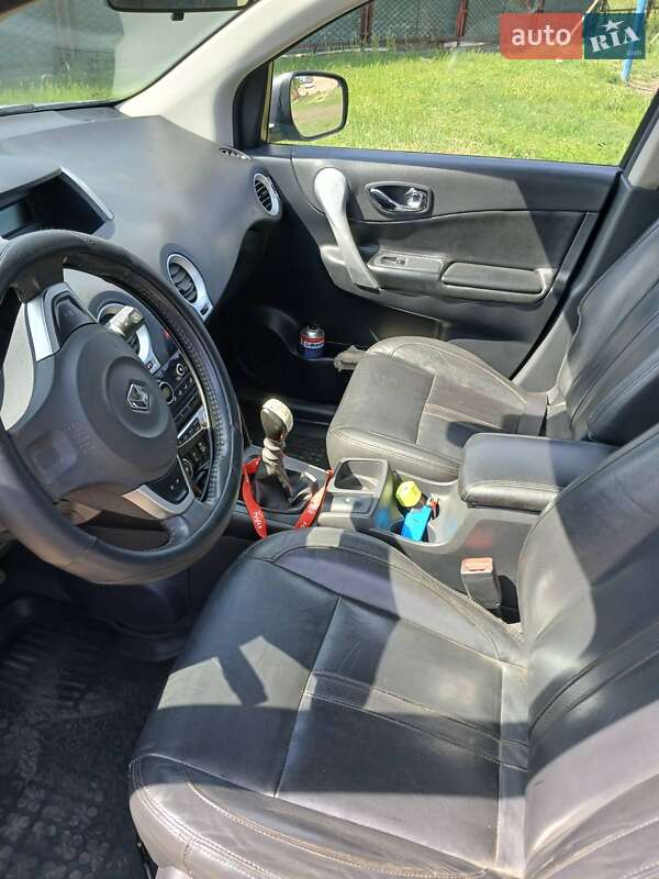 Внедорожник / Кроссовер Renault Koleos 2008 в Кривом Роге фото 7 Внедорожник / Кроссовер Renault Koleos 2008 в Кривом Роге