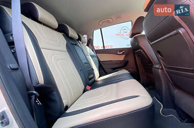 Позашляховик / Кросовер Renault Koleos 2010 в  фото 15 Позашляховик / Кросовер Renault Koleos 2010 в
