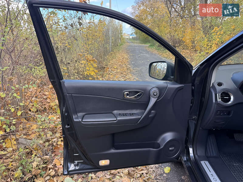 Внедорожник / Кроссовер Renault Koleos 2012 в Ровно