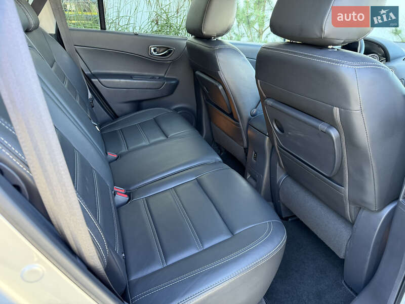 Внедорожник / Кроссовер Renault Koleos 2012 в Луцке