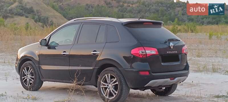 Позашляховик / Кросовер Renault Koleos 2011 в Олександрії
