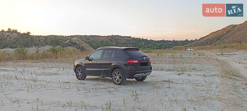 Позашляховик / Кросовер Renault Koleos 2011 в Олександрії