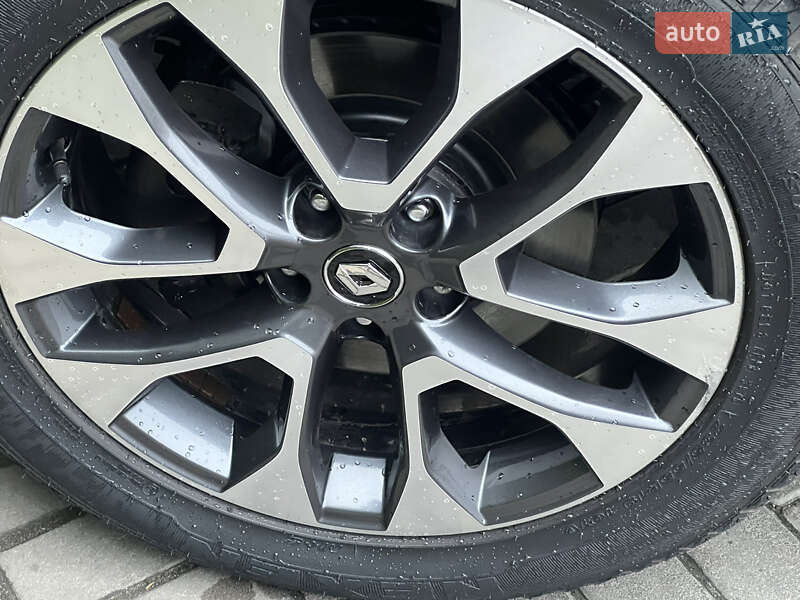 Позашляховик / Кросовер Renault Koleos 2017 в Черкасах