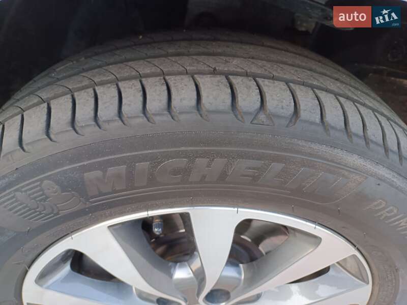 Позашляховик / Кросовер Renault Koleos 2013 в Трускавці