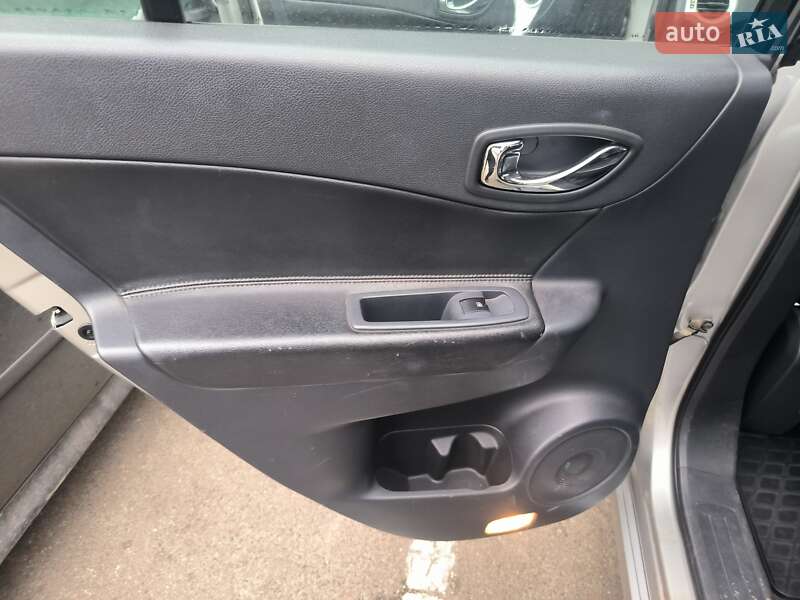 Позашляховик / Кросовер Renault Koleos 2008 в Києві