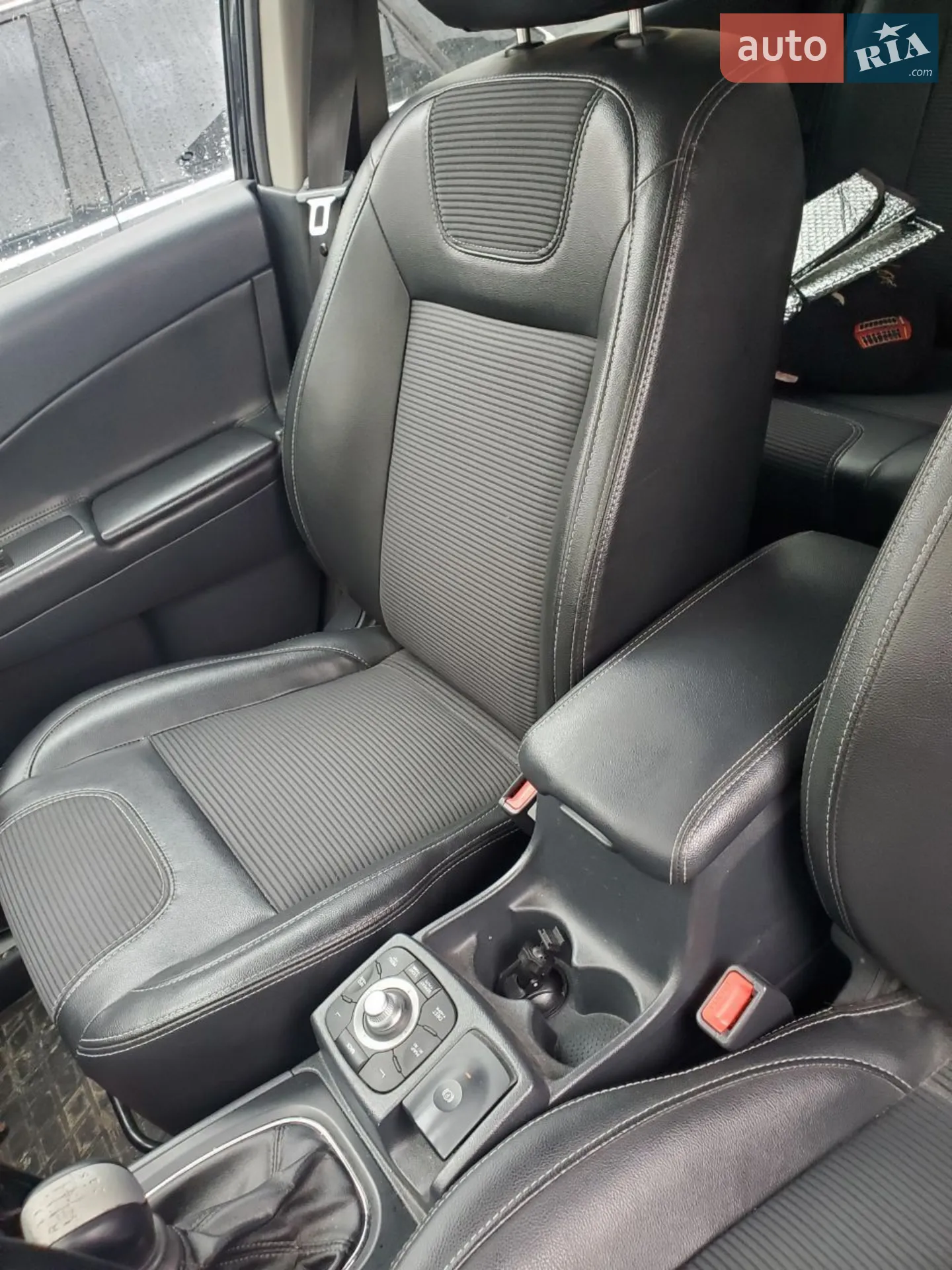 Renault Koleos 2012 VIN VF1VY5K0NUC409331 фото оголошення 7 з 12
