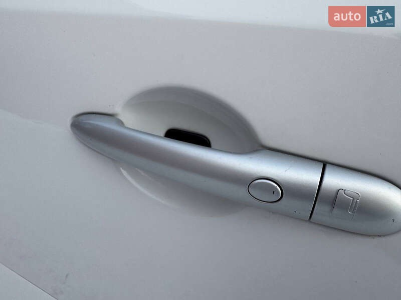 Позашляховик / Кросовер Renault Koleos 2012 в Красилові