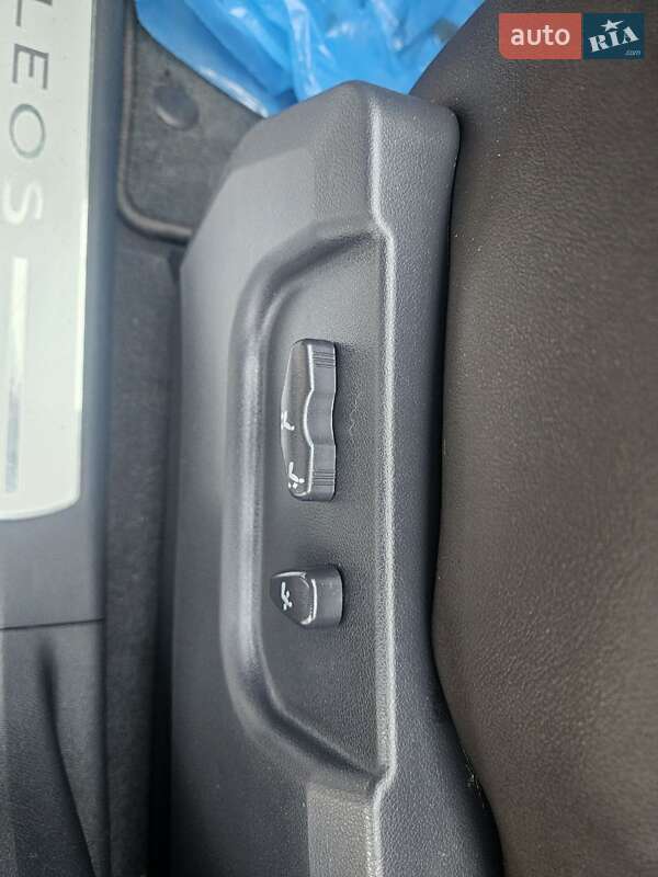 Позашляховик / Кросовер Renault Koleos 2014 в Вінниці фото 32 Позашляховик / Кросовер Renault Koleos 2014 в Вінниці